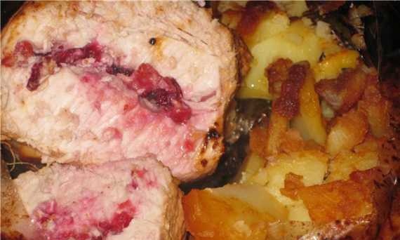 Cranberry meat baked in a sleeve