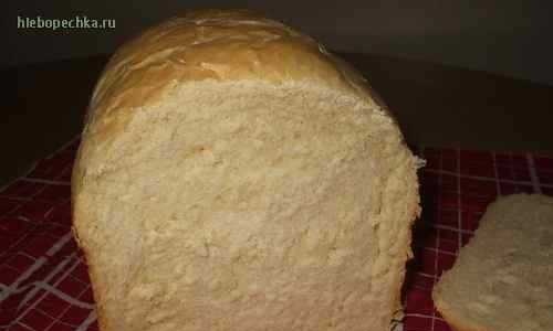 לחם צרפתי ביצרן לחם עם שמרים לחוצים
