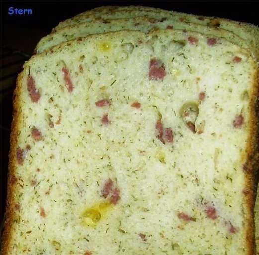 Bread "Snack" (with cheese, dill and salami) (bread maker)