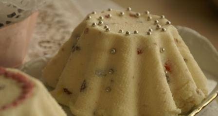 גבינת קוטג 'לפסחא