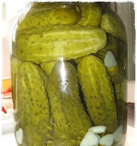 Pickled cucumbers "Aunt Margita"