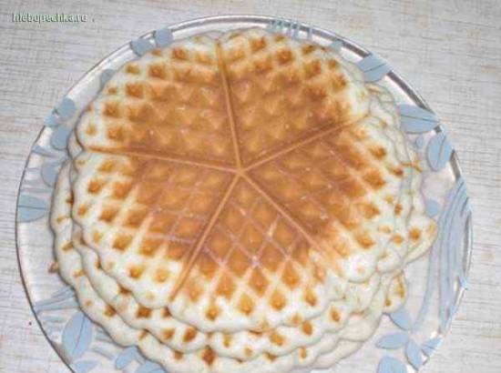 Crispy Belgian waffles from Larisa Volnitskaya (loravo)