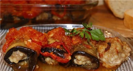 Eggplant rolls with minced meat and couscous