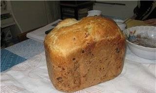 מולינקס. לחם לבן עם בצל.