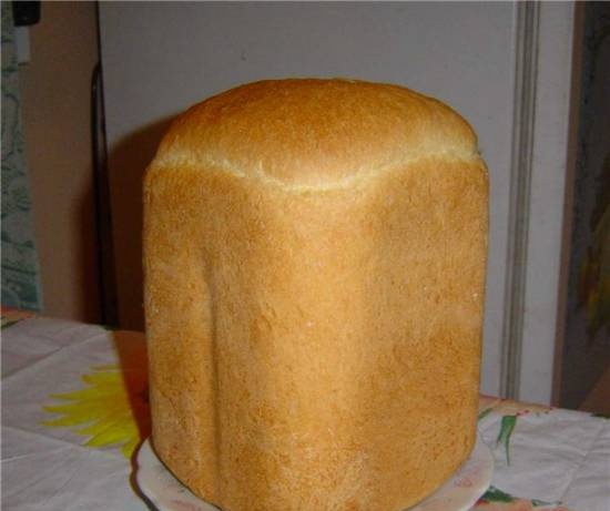 Rolsen RBM-1320. White bread