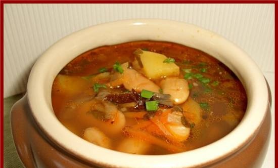 Soup with lima beans and prunes