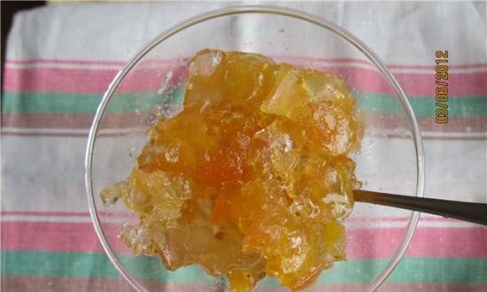 Unusual unripe tomato jelly with orange and ginger from the cartoon "Masha and the Bear" (in a bread machine)