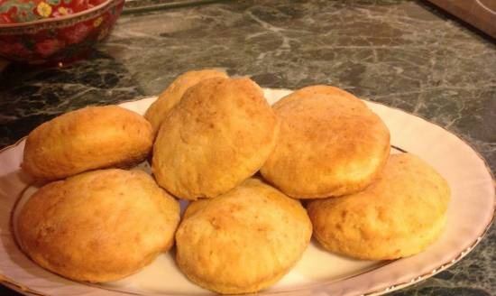 Traditional American breakfast biscuits (unsweetened)