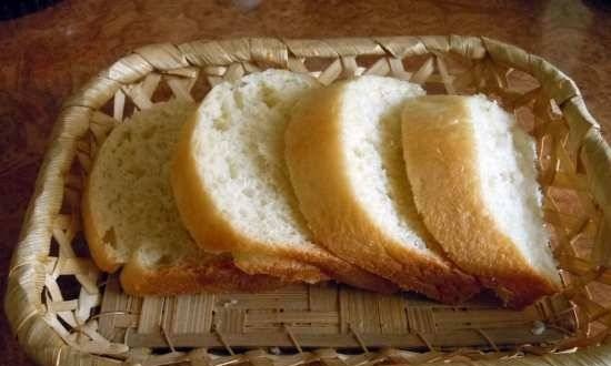 Bread in a multicooker Scarlett SC 411