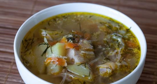 Sour cabbage soup with smoked meats in Oursson MP4002 pressure cooker