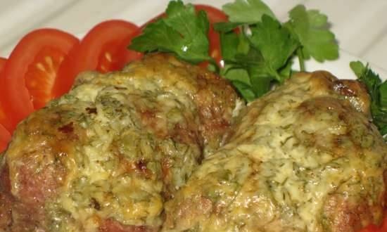 Pork rolls with egg and tomato filling