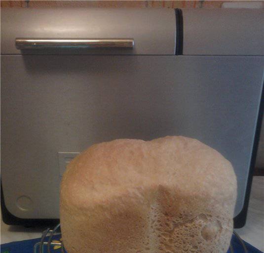Rustic bread in a bread maker (by Link)