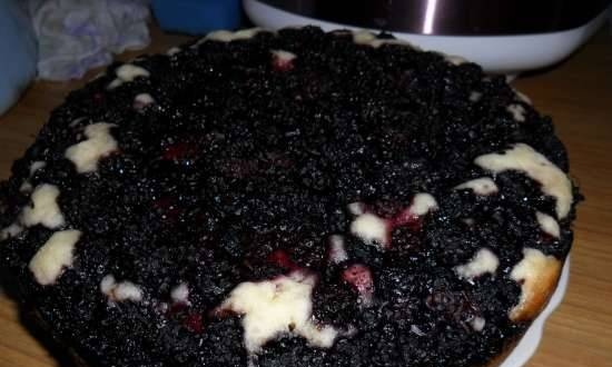 Pie with berries (dough with mayonnaise) in a slow cooker