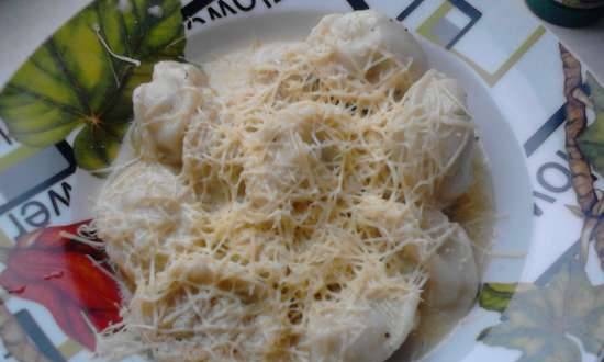Dumplings with onion and cheese in a multicooker with pressure Polaris PPC 0305AD
