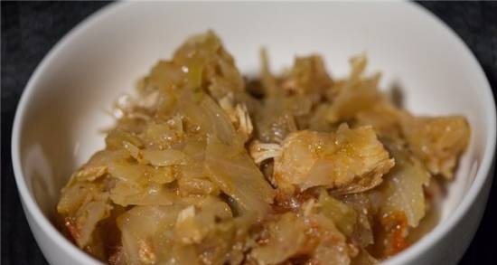 Stewed cabbage with meat in Unit pressure cooker