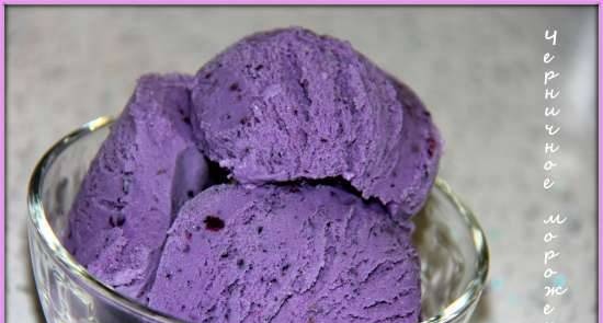 Blueberry ice cream "Sineglazka" (Brand 3812 ice cream maker)