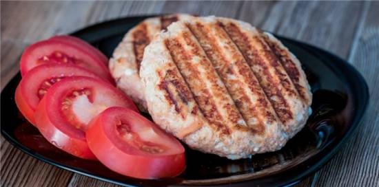 Grilled coho salmon cutlets GF 150