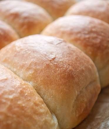 Butter rolls with cream cheese