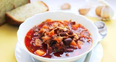 Stewed borscht with beans and pork ribs in a multicooker Zigmund & Shtain MC-D31
