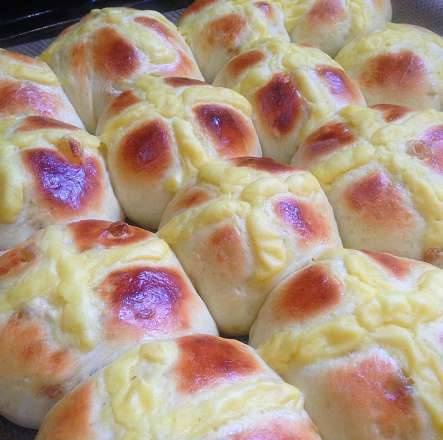 Easter potato buns