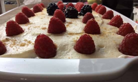 Cake "Tiramisu" raspberry
