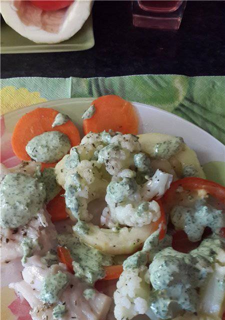Steamed fish with vegetables