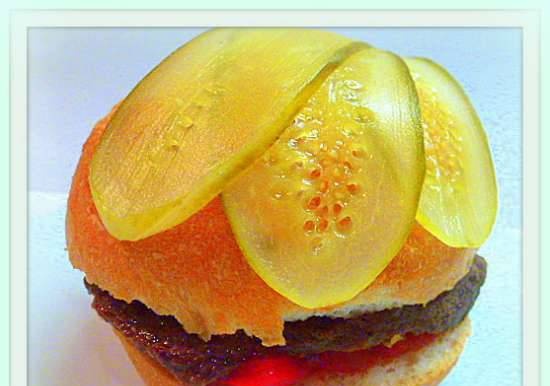 Natural hamburger or Hamburger Rundstuck warm