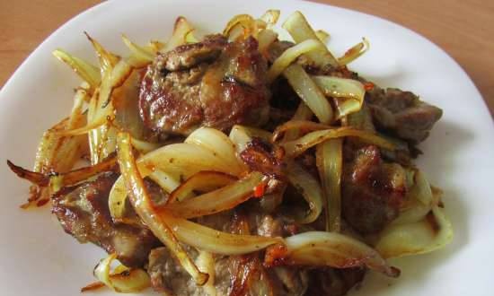 Lamb fried with onions