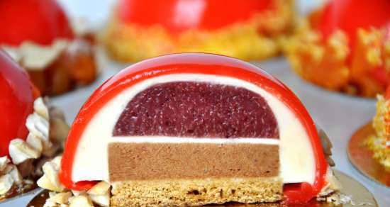 Mousse cakes "Little Red Riding Hood"