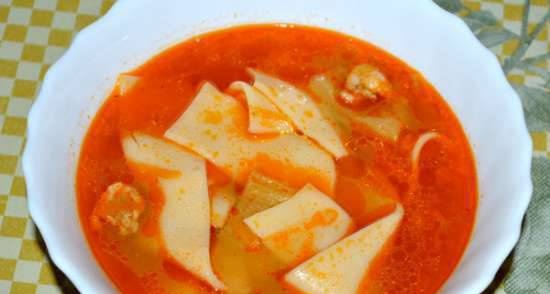 Tomato soup with bell pepper