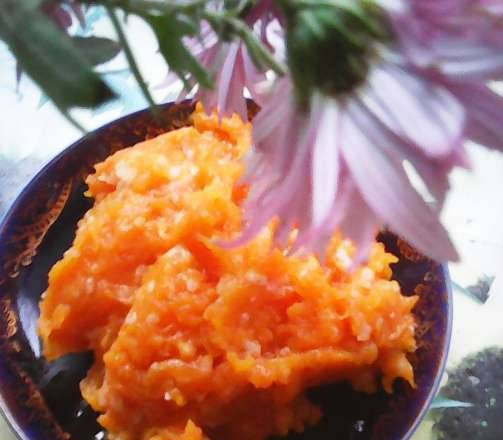 The simplest pumpkin porridge with rice in a slow cooker