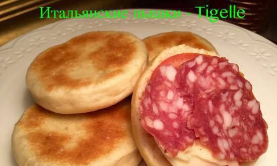 Italian crumpets "TIGELLE" (flatbreads baked in a pan on dough with lard)