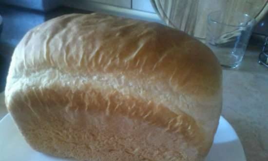 Toast bread in a non-standard form at Panasonik
