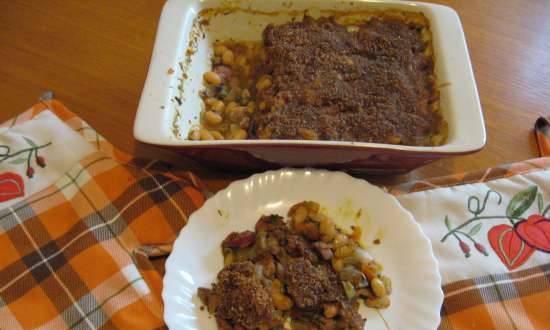 A dish of meat and beans "Based on the French dish cassoulet" (electric oven)