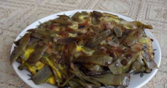 Fried asparagus beans with onions and eggs