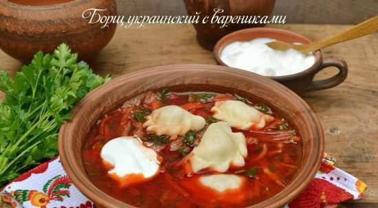 Ukrainian borsch with dumplings
