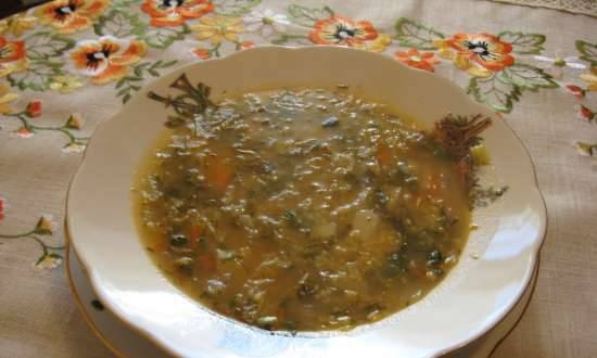 Green cabbage soup with sorrel and corn grits (Multicooker Redmond RMC-02)