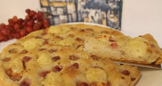 Focaccia with grapes and mozzarella with liquid yeast