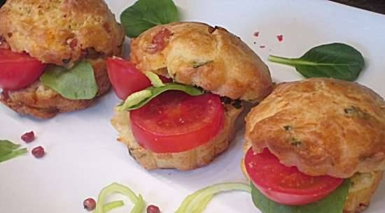 Muffins with ham and sun-dried tomatoes