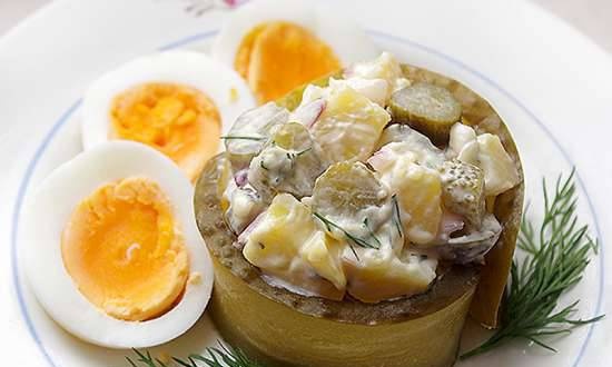 סלט תפוחי אדמה פיני (Perunasalaatti)