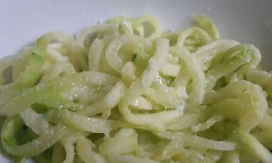 Zucchini spaghetti in the microwave in 1-2 minutes