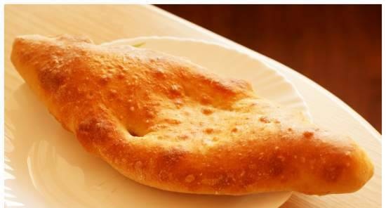 Bread based on Georgian Shotis Puri