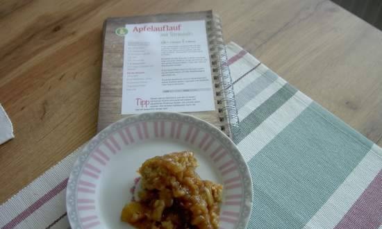 Apple casserole with streusel (slow cooker)