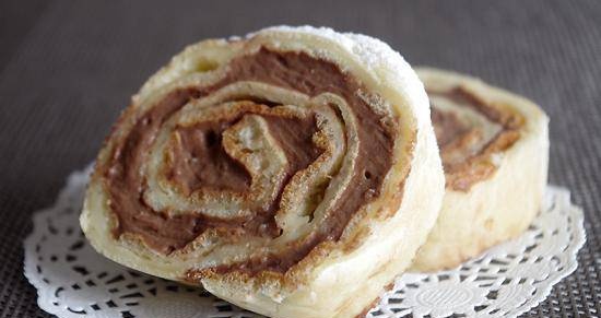 Roll "Karpatka" with chocolate cream