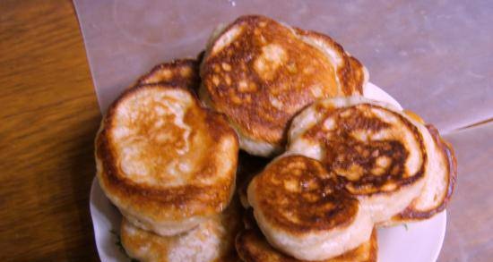 Lush yeast pancakes without eggs