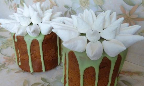 Sour cream cake with condensed milk