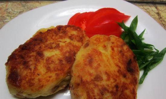 Potato cutlets with bacon and onions