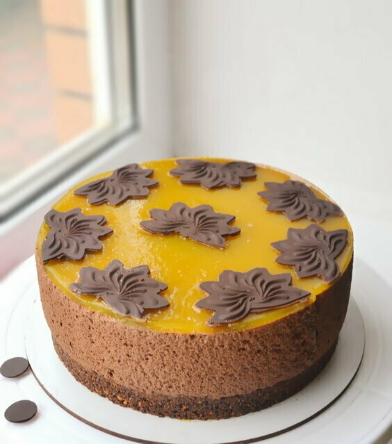 Mousse cake "Chocolate Nirvana" without baking