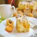 Shortcake with apricot and pudding