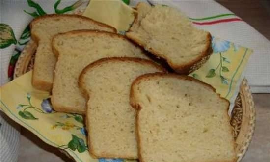 לחם חיטה עם שמנת חמוצה בתנור